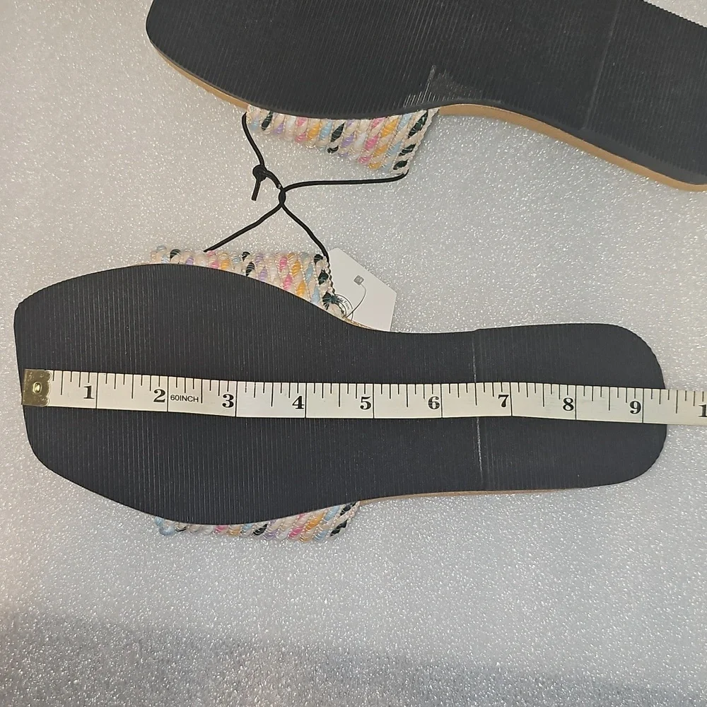 Time and Tru Women's Size 6 Woven Slide New